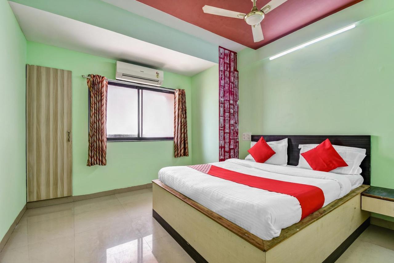 โอโย 45014 โฮเต็ล สามารถ ลอดจ์ Hotel โซลาปูร์ ภายนอก รูปภาพ