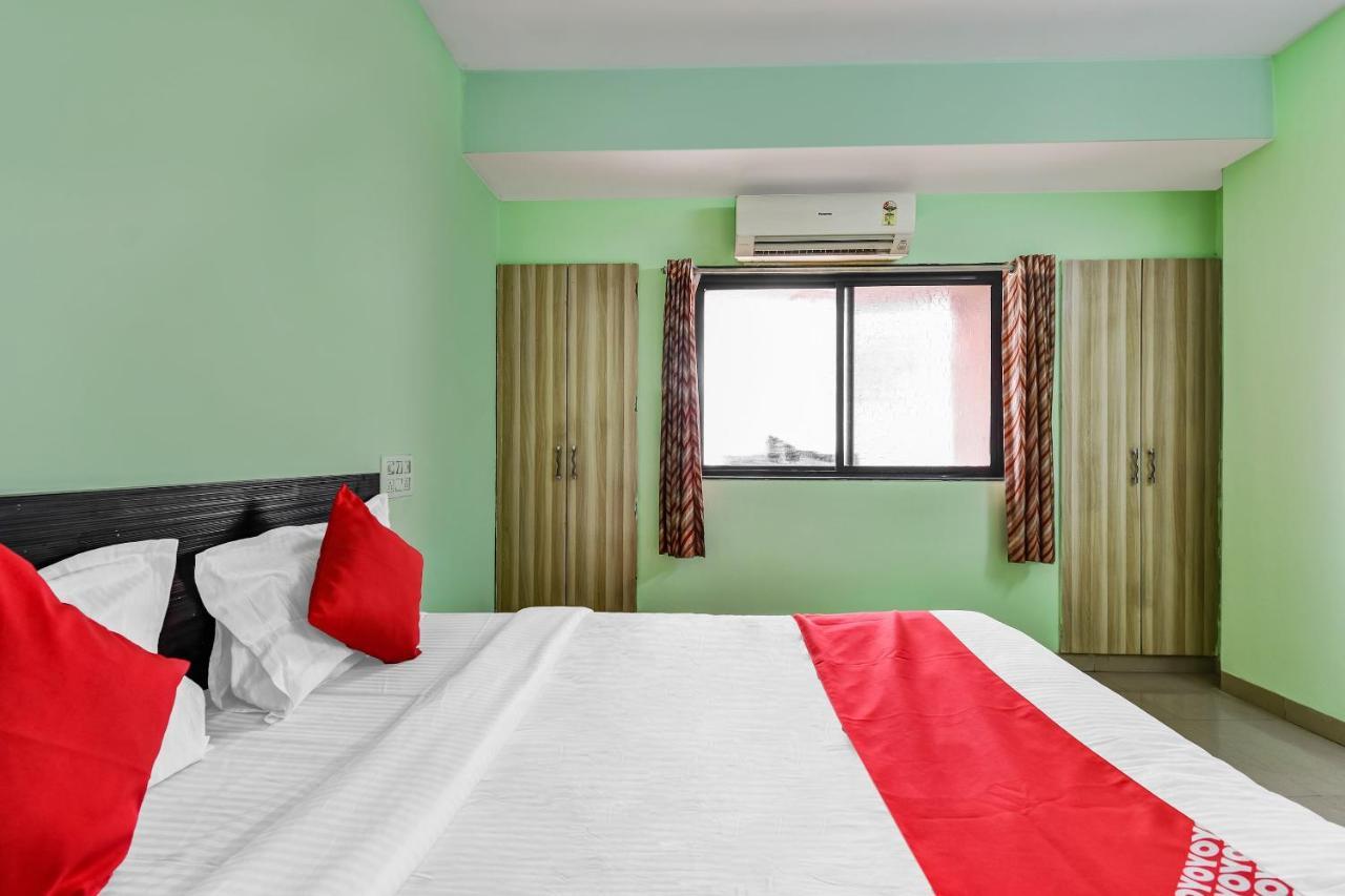 โอโย 45014 โฮเต็ล สามารถ ลอดจ์ Hotel โซลาปูร์ ภายนอก รูปภาพ