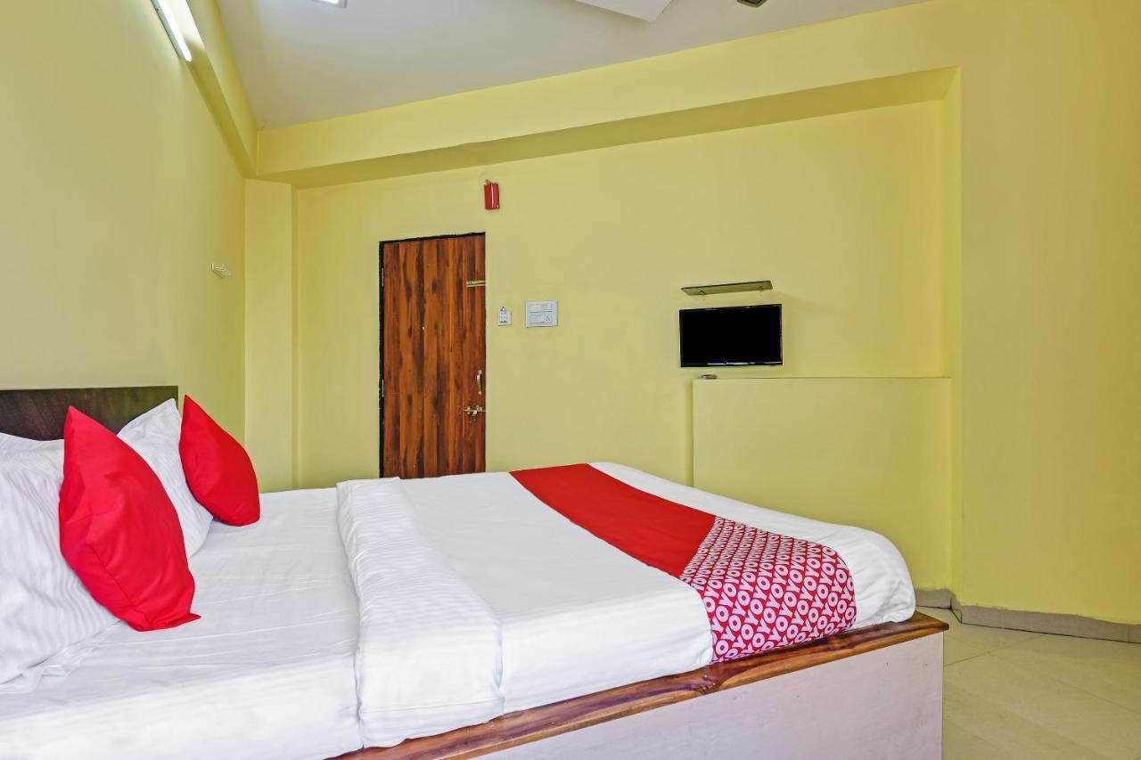 โอโย 45014 โฮเต็ล สามารถ ลอดจ์ Hotel โซลาปูร์ ภายนอก รูปภาพ
