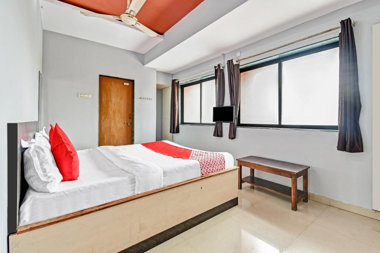 โอโย 45014 โฮเต็ล สามารถ ลอดจ์ Hotel โซลาปูร์ ภายนอก รูปภาพ